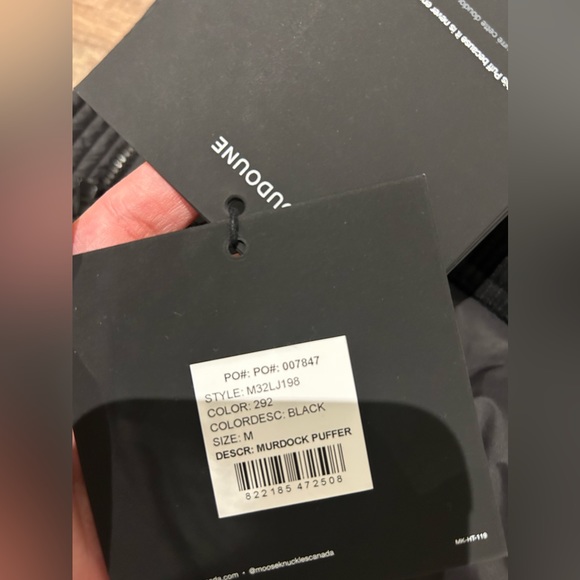 MOOSE KNUCKLES
Murdock Down Puffer Jacket Light Weight - Picture 5 of 11